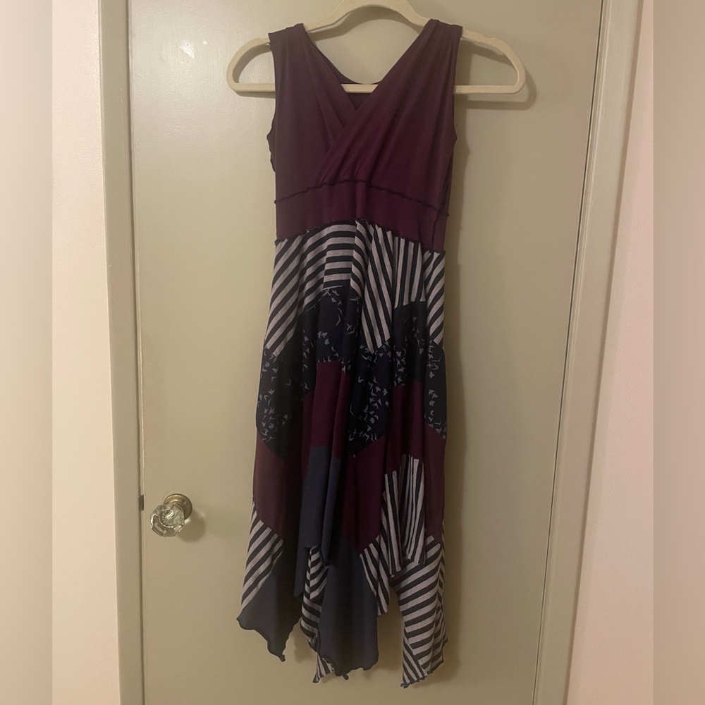 Size small unique dress - Picture 7 of 10